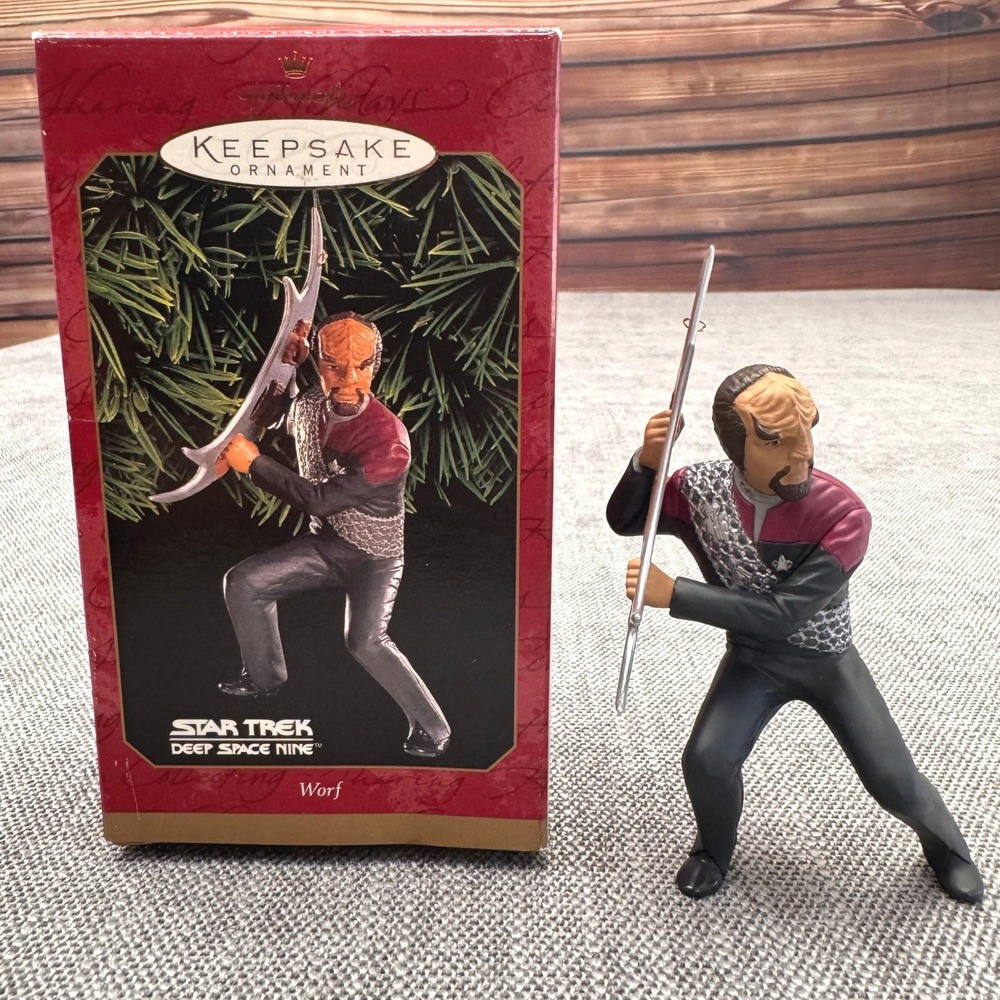 Hallmark Keepsake 1999 Star Trek Deep Space Nine Worf Ornament QXI4139